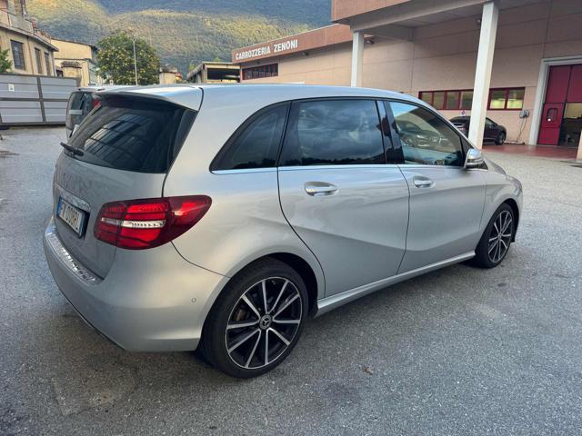 MERCEDES-BENZ B 200 d Automatic Sport