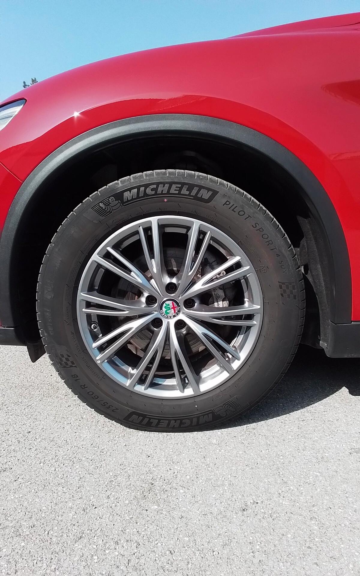 Alfa Romeo Stelvio 2.2 Turbodiesel 190 CV AT8 Q4 Business