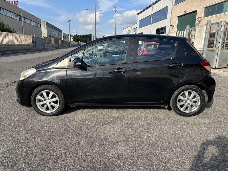 Toyota Yaris Yaris 5p 1.4 d-4d Lounge