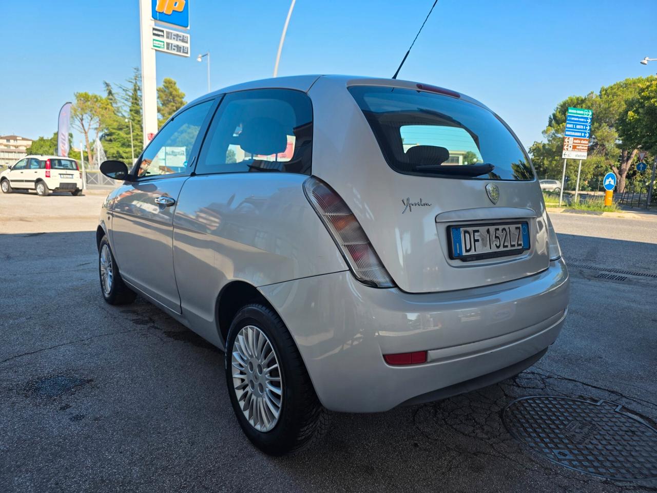 Lancia Ypsilon 1.2 Metano