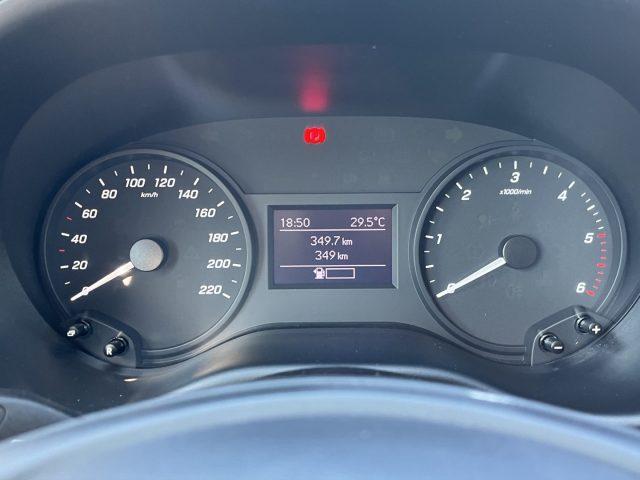 MERCEDES-BENZ Vito Doppia cabina 6 posti furgone