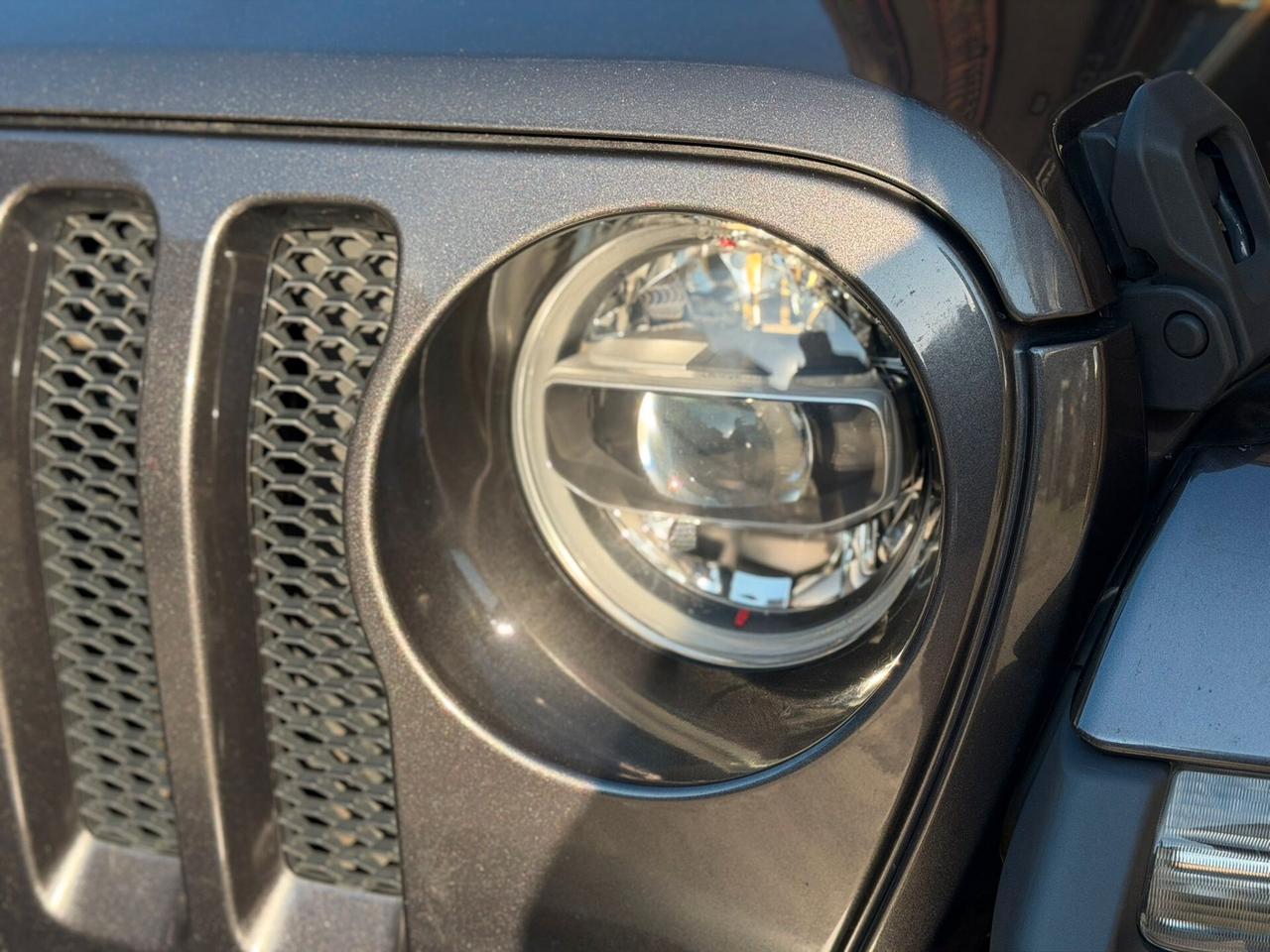 Jeep Wrangler Unlimited 2.2 Mjt II Sahara