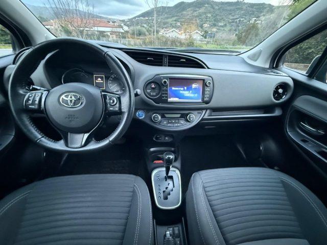 TOYOTA Yaris 1.5 Hybrid 5 porte Business