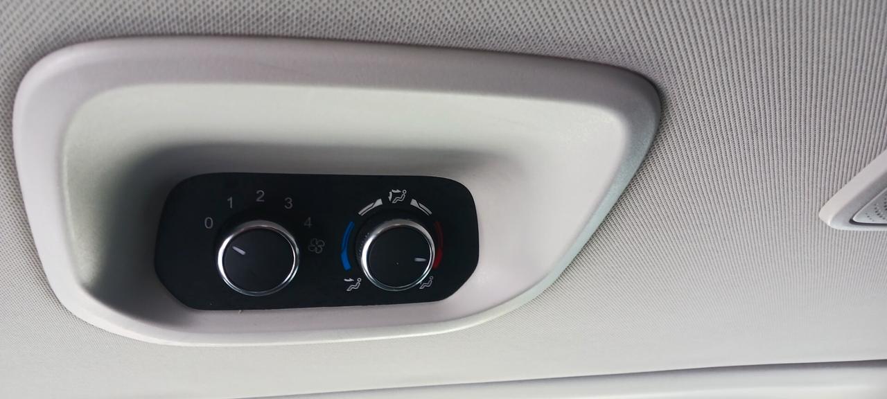 Ford Tourneo Custom 320 2.0 EcoBlue 130CV PC Titanium