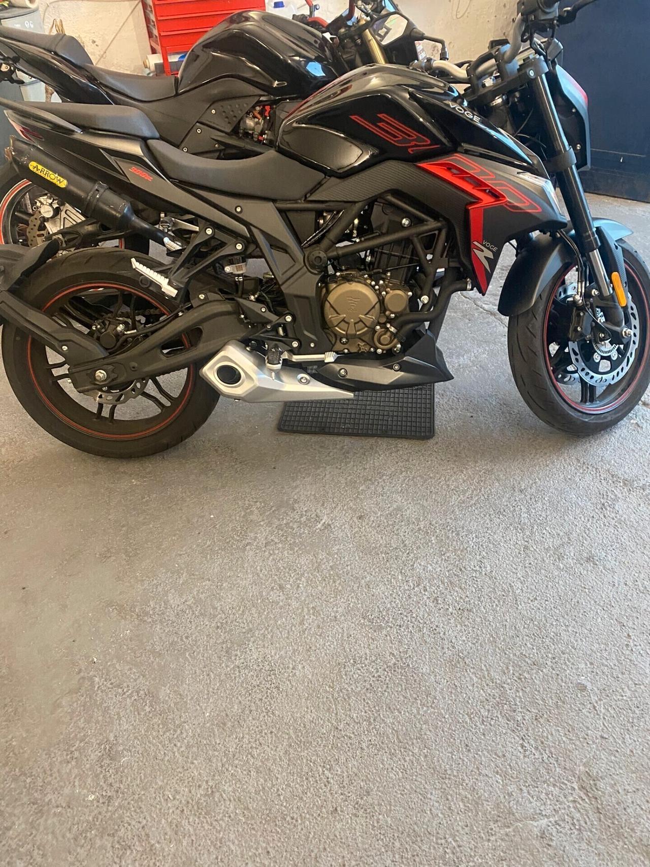 Voge Brivido 300 R