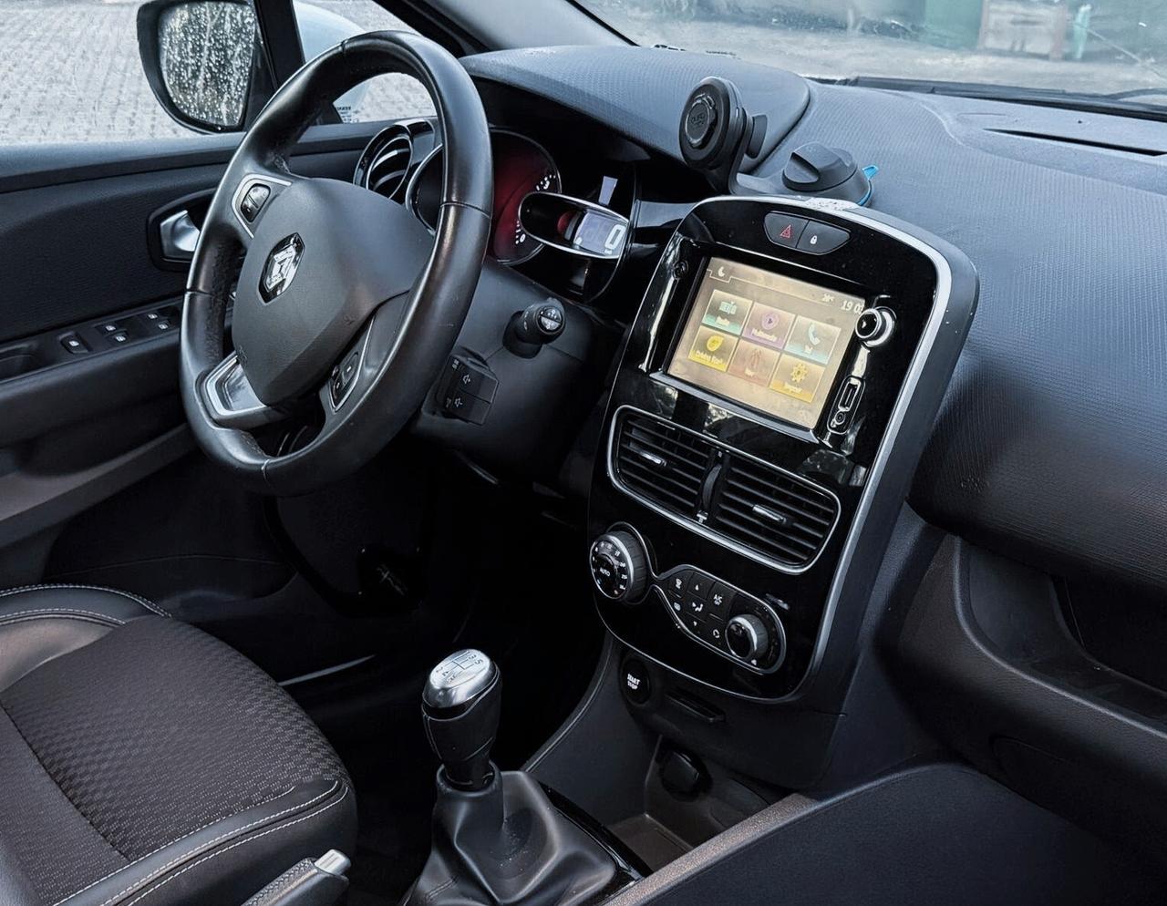 Renault Clio SPORTER DCI 90 CV