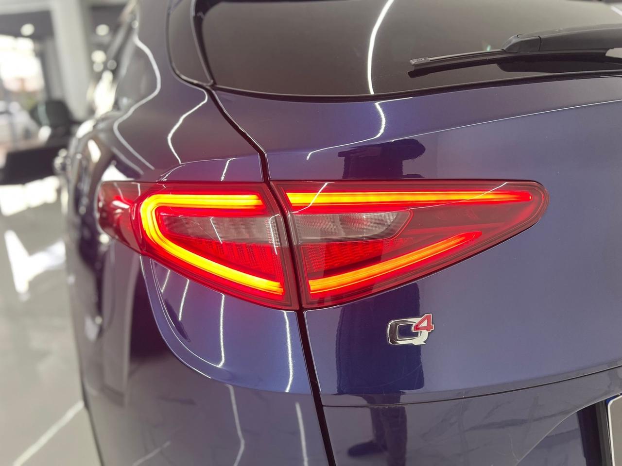 Alfa Romeo Stelvio 2.2 Turbodiesel 210 CV AT8 Q4 Super