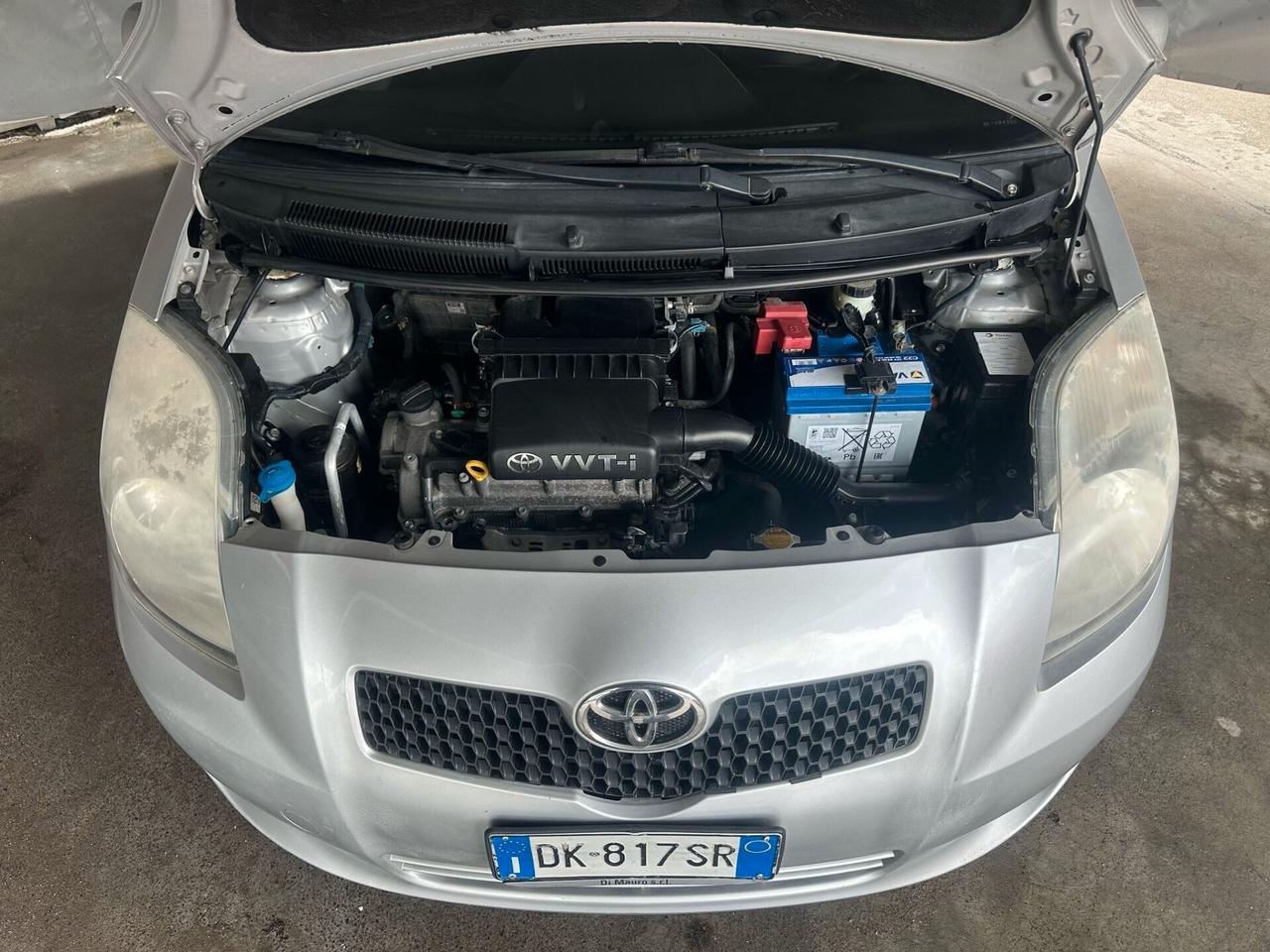 Toyota Yaris 1.3 5 porte Sol