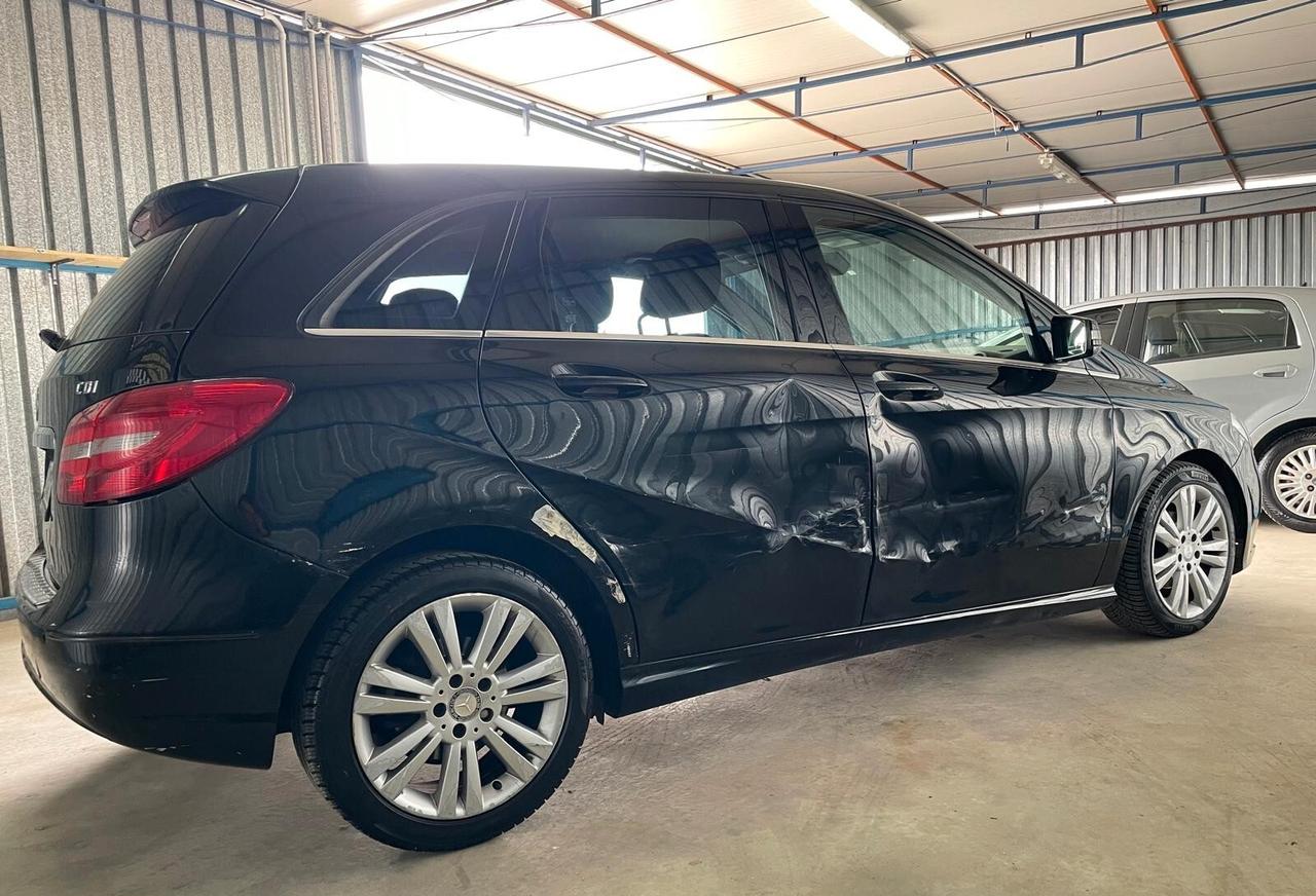 MERCEDES BENZ B 180 - MOTORE MERCEDES