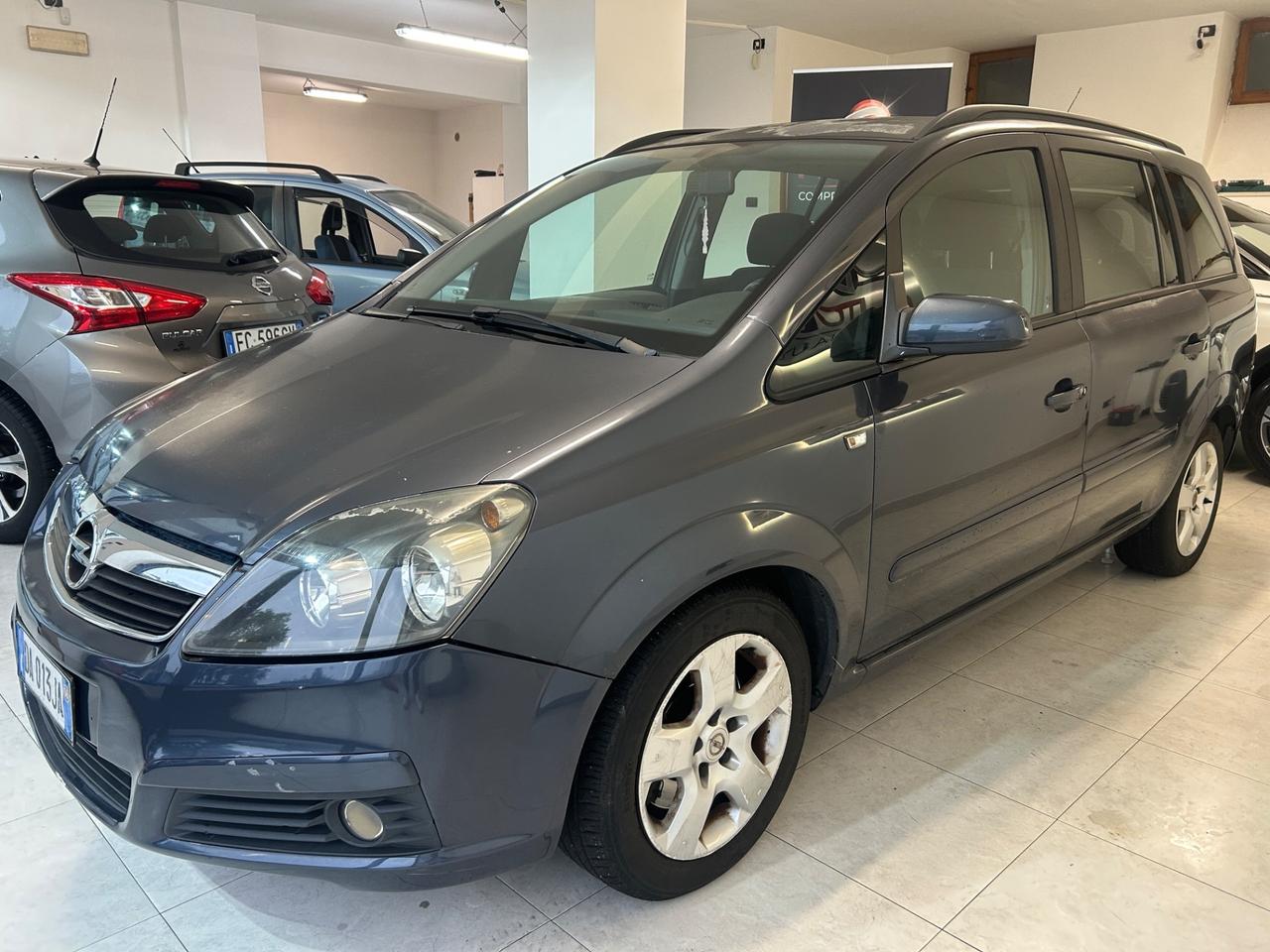 Opel Zafira 1.9 CDTI 74KW 7 POSTI