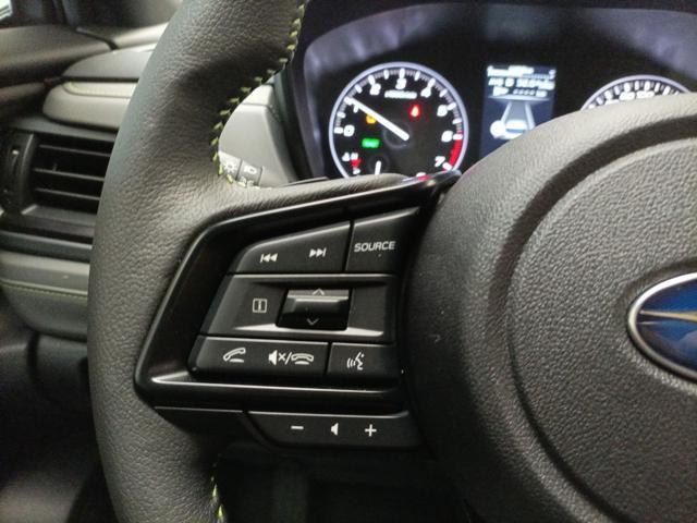 SUBARU Forester 2.0 e-Boxer MHEV CVT Lineartronic 4dventure