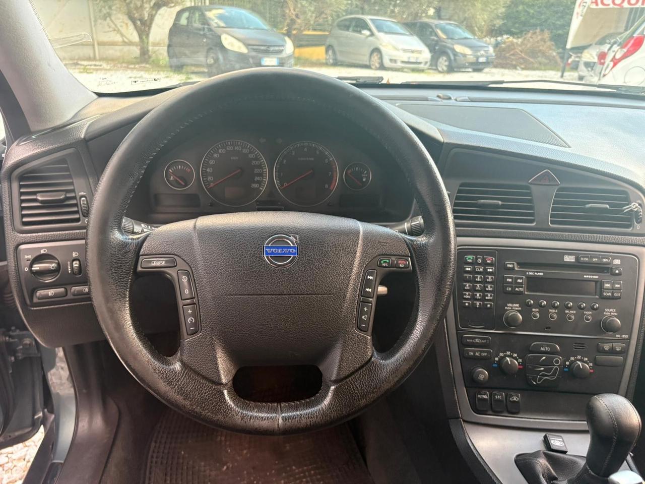 Volvo V70 Summum Bi-fuel Gpl