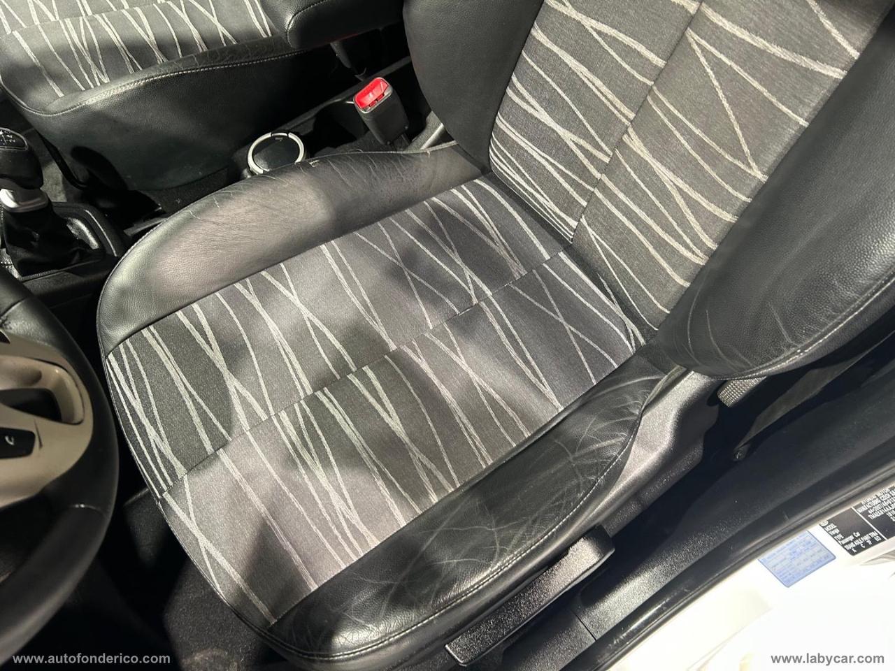 KIA Venga 1.6 CRDi VGT TX