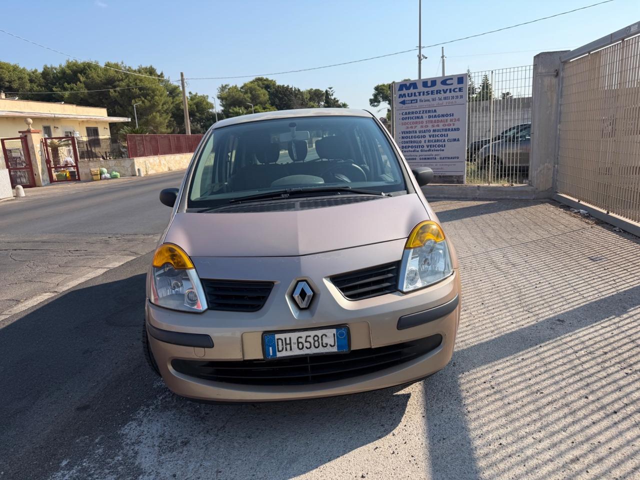 Renault Modus 1.4 diesel - 2005