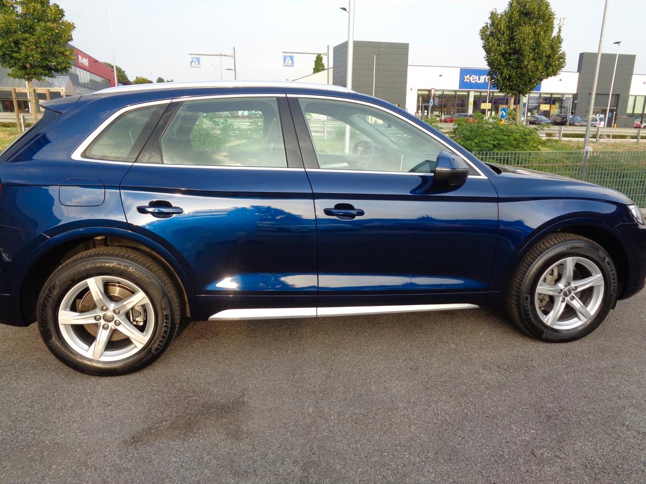 Audi Q5 2.0 TDI quattro S tronic Sport