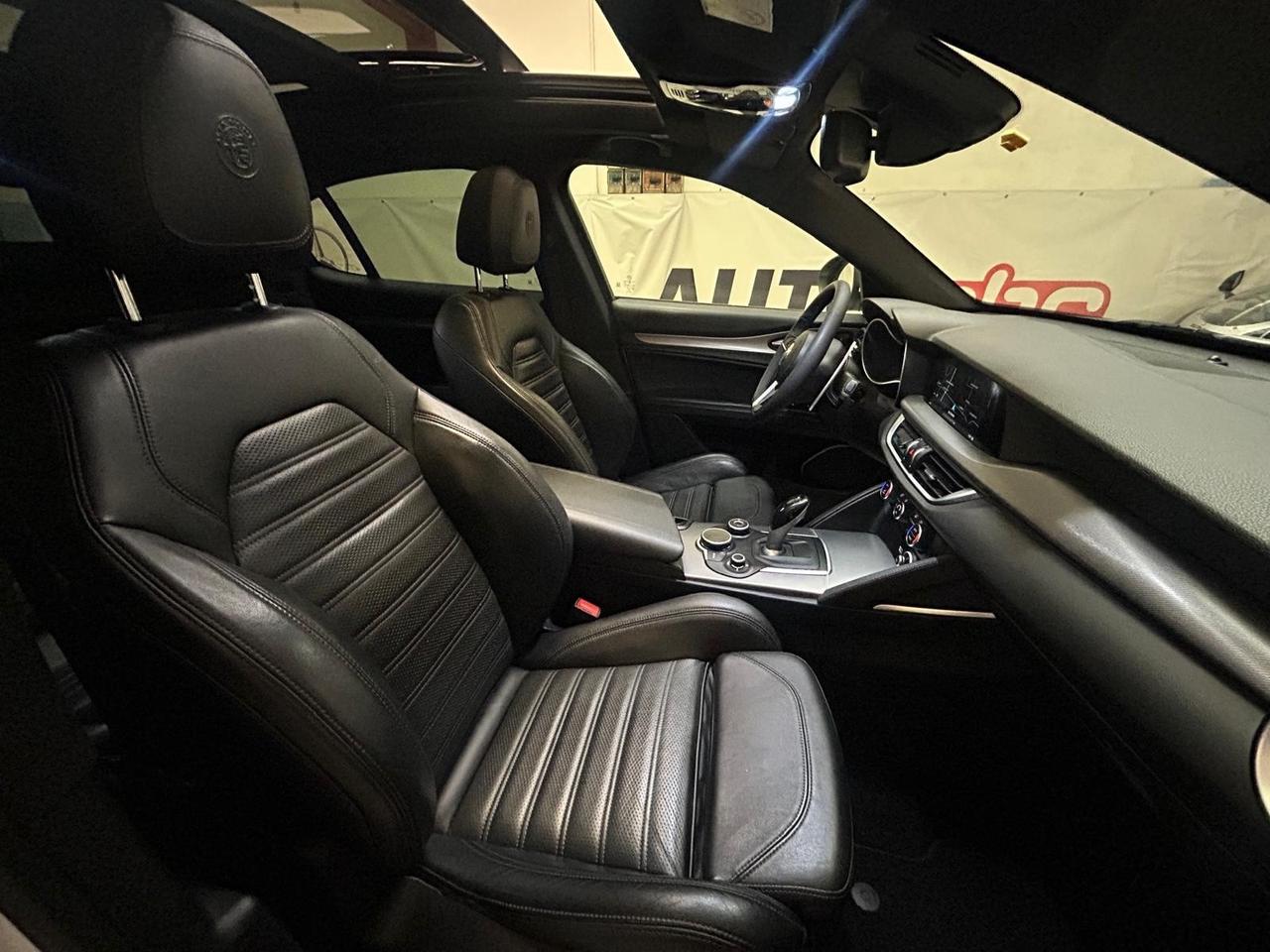 Alfa Romeo Stelvio 2.2 Turbodiesel 210 CV AT8 Q4 Super