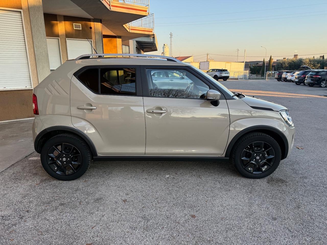 Suzuki Ignis 1.2 Hybrid 4WD All Grip Top