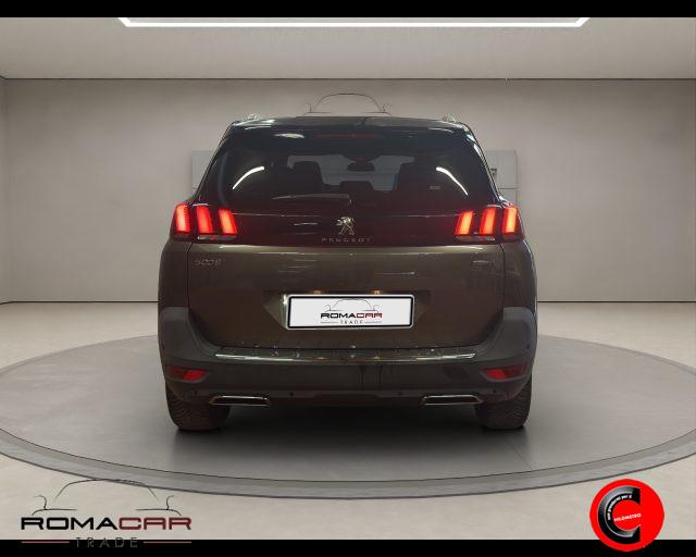 PEUGEOT 5008 BlueHDi 130 S&S EAT8 Active