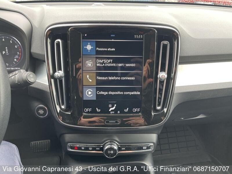 Volvo XC40 T3 Geartronic Momentum Pro