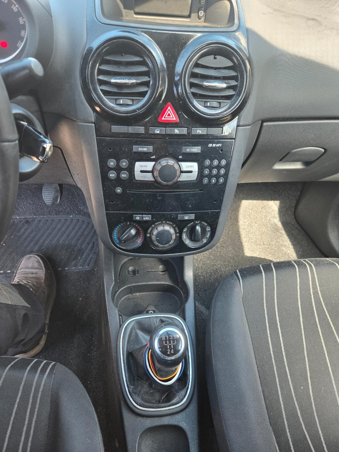 Opel Corsa 1.0 12V 3 porte Club
