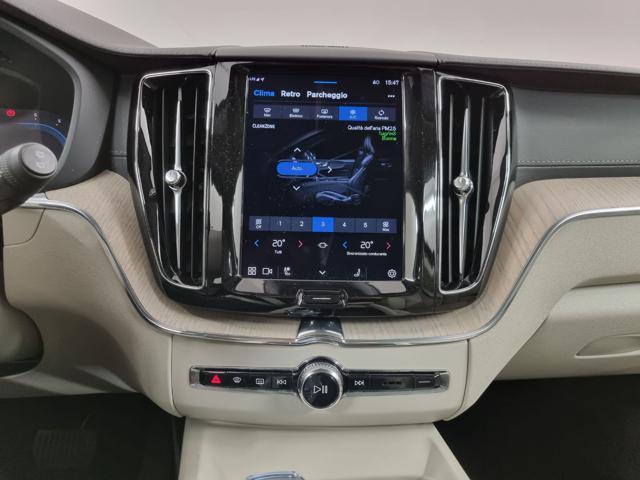 VOLVO XC60 B5 (d) AWD Geartronic Momentum Pro