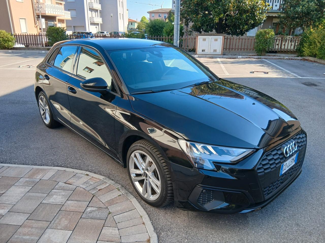 Audi A3 SPB 35 TDI S tronic Business tua a € 312 mese