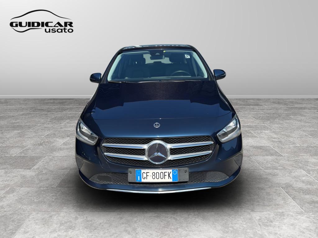 Mercedes-Benz Classe B - W247 2018 - B 180 d Sport auto