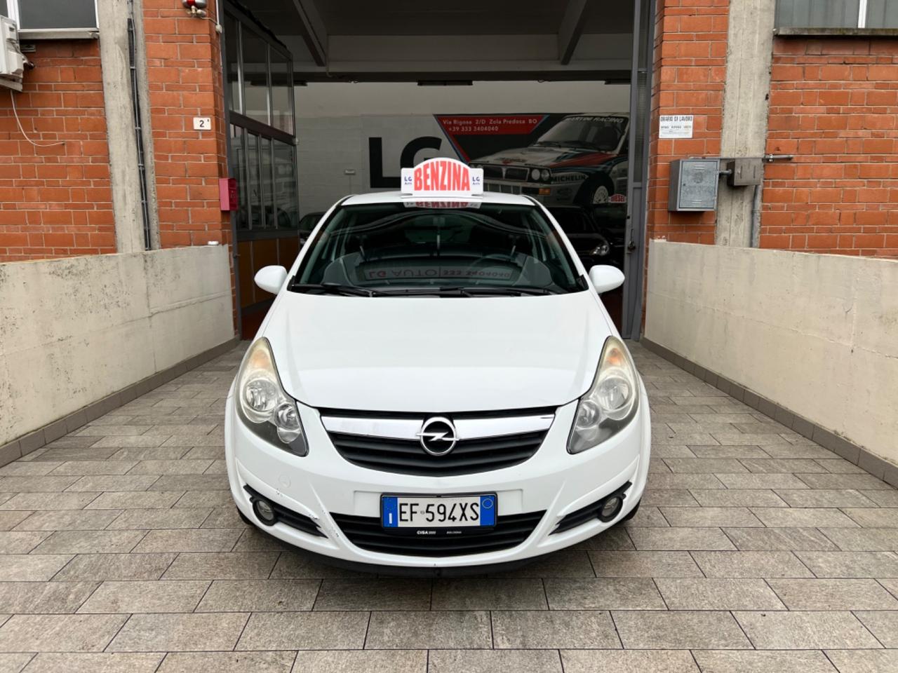 Opel Corsa 1.2 3 porte Edition