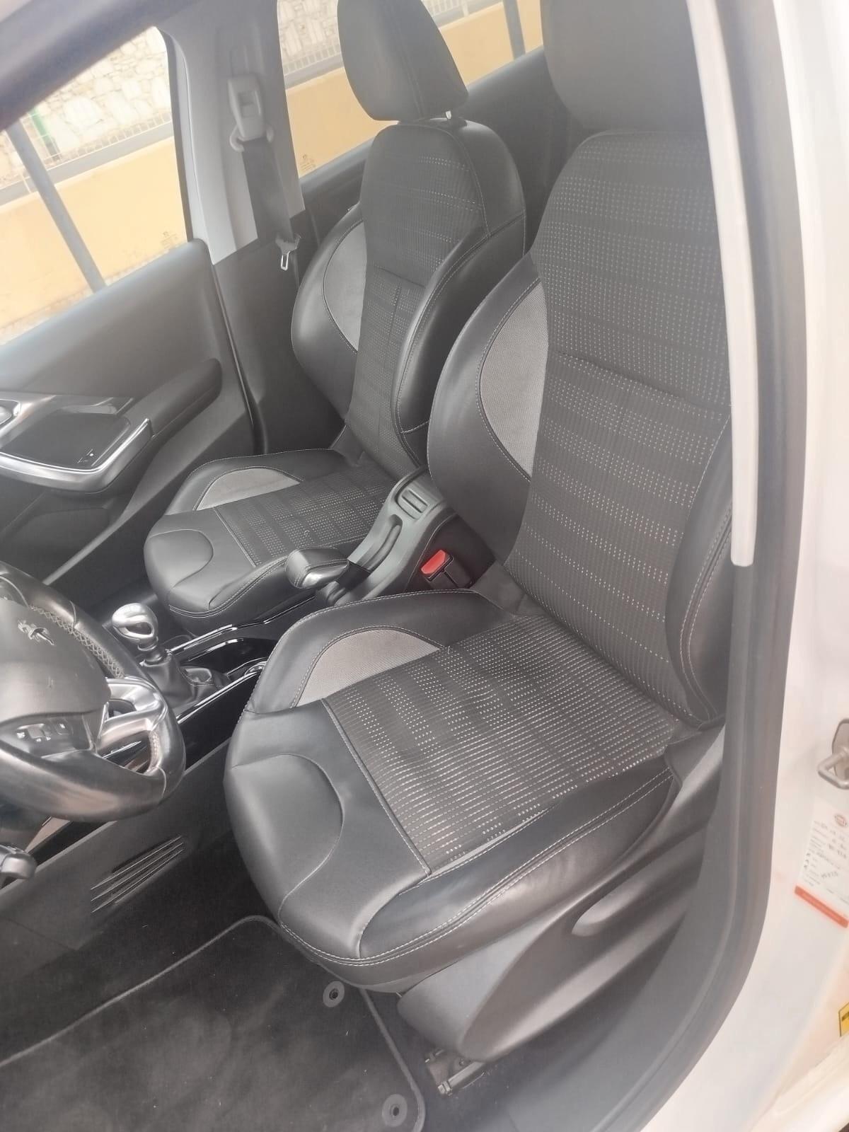 Peugeot 2008 BlueHDi 120 S&S Allure