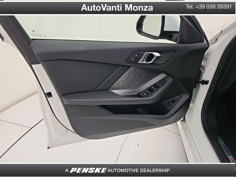 BMW Serie 1 118d MSport Pro + PNEUMATICI ESTIVI