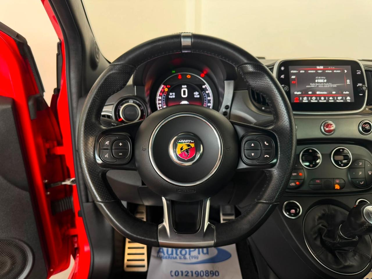 Abarth 595 1.4 Turbo T-Jet 165 CV Pista 70 Anniversario