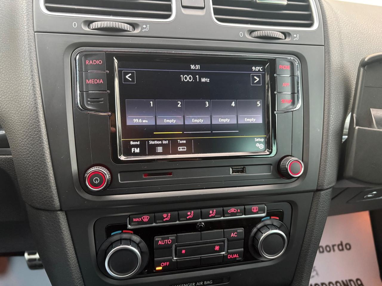 Volkswagen Golf GTI 2.0 TSI 5p.