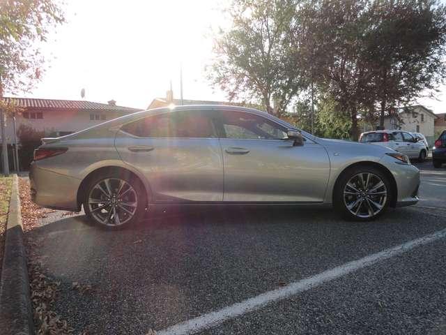 Lexus ES 300 ES 300h 2.5 F Sport cvt