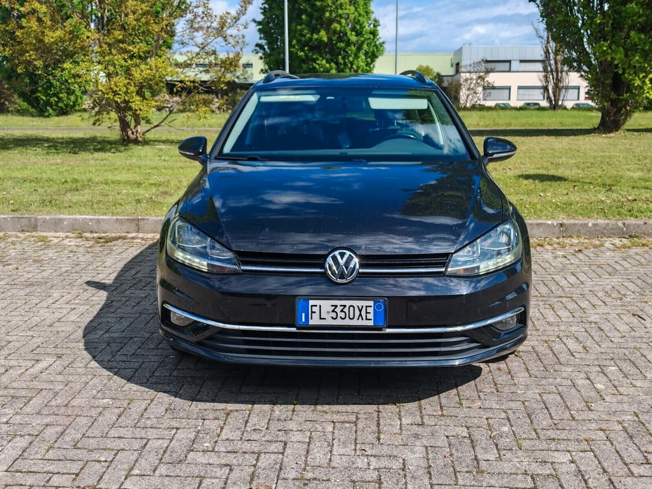 Volkswagen Golf Variant 1.6 TDI 115 CV DSG Executive BlueMotion Tech.