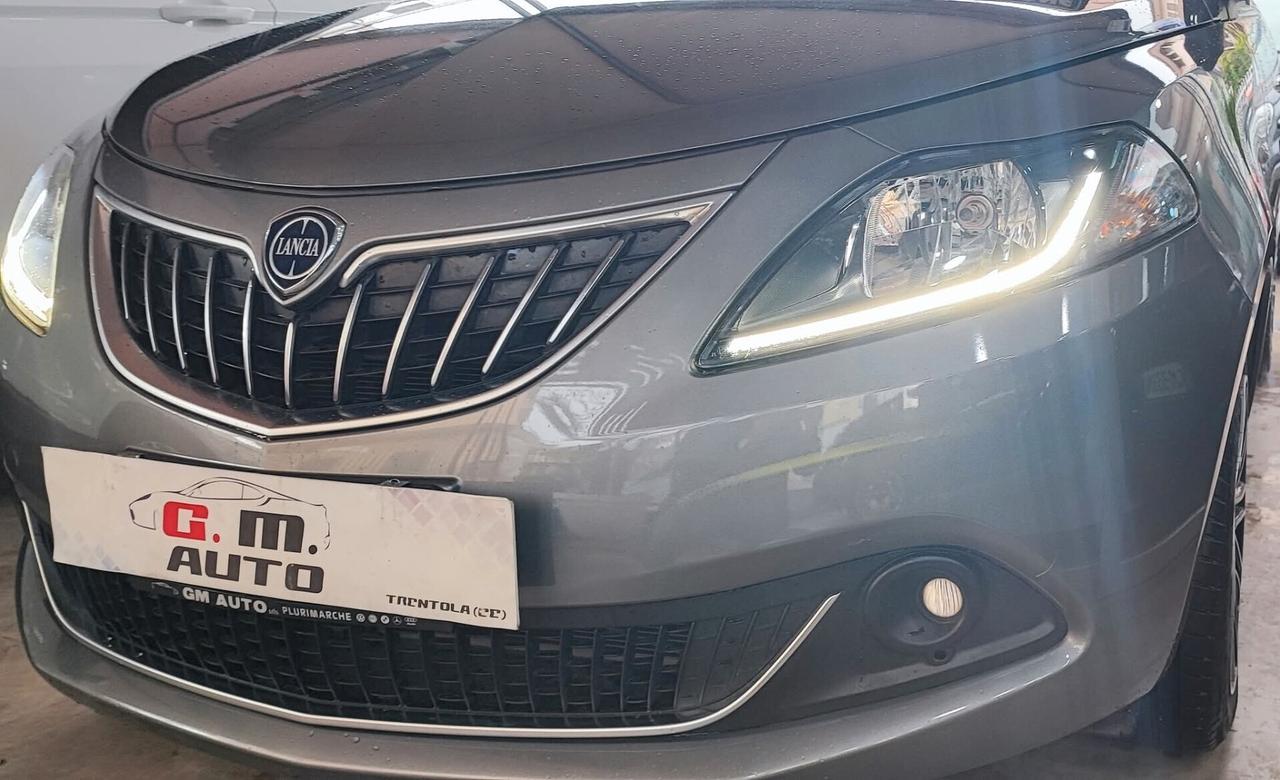 Lancia Ypsilon 1.0 5 porte Hybrid Gold 2023