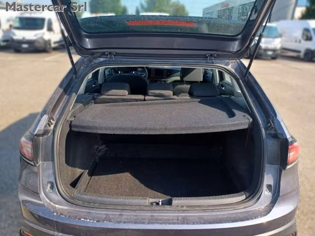 VOLKSWAGEN Taigo Taigo 1.0 tsi Life 110cv DSG - GP084WX