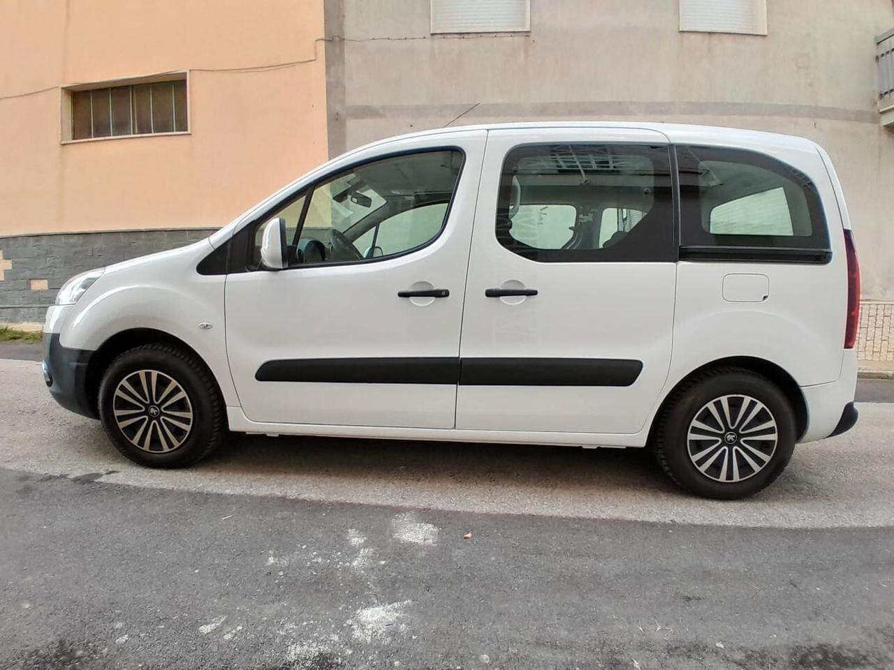 Peugeot Partner Tepee 1.6 HDi 92CV Active