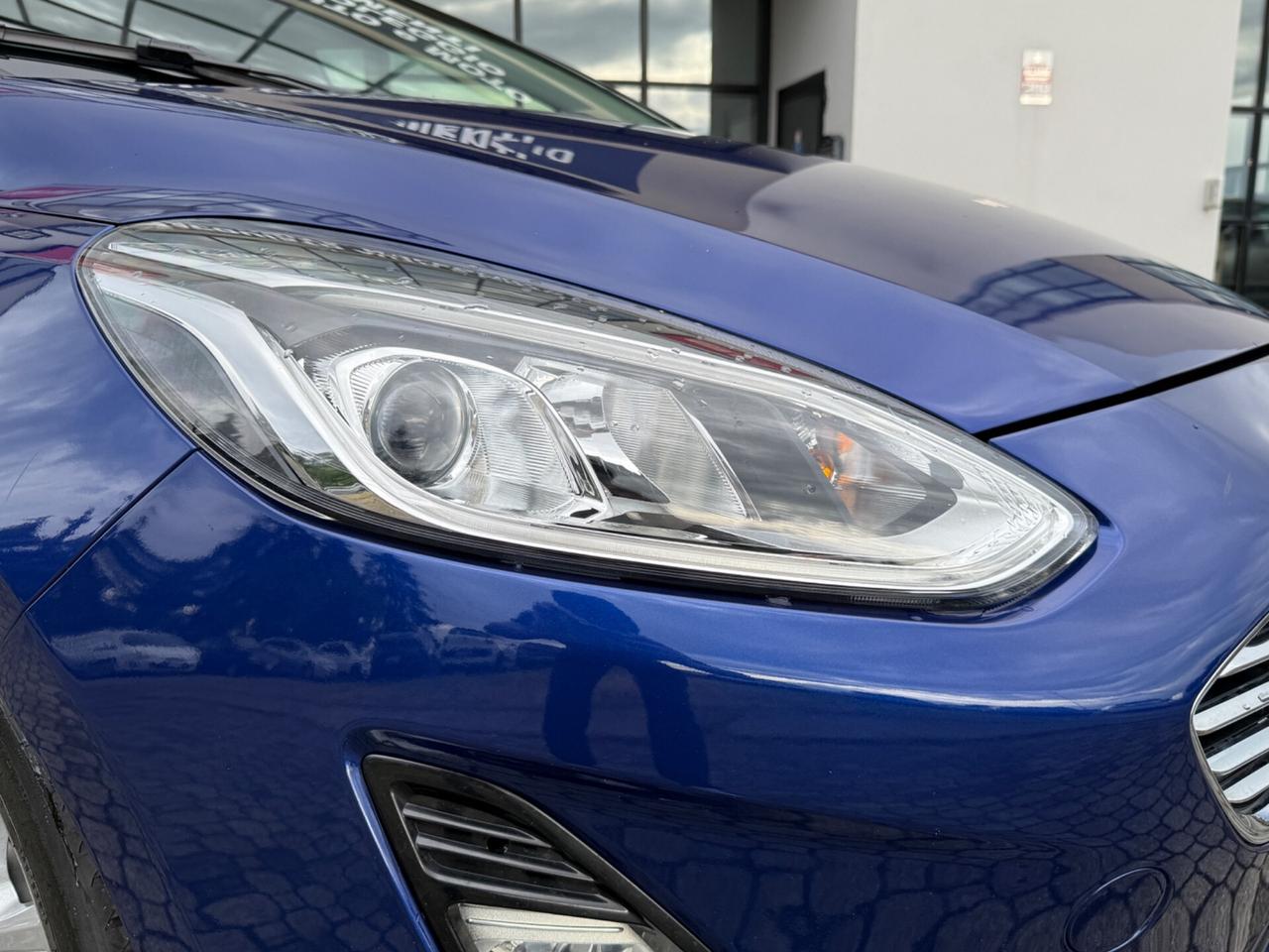 Ford Fiesta 1.1 b. - 5p. |NEOPATENTATI|CERCHI IN LEGA