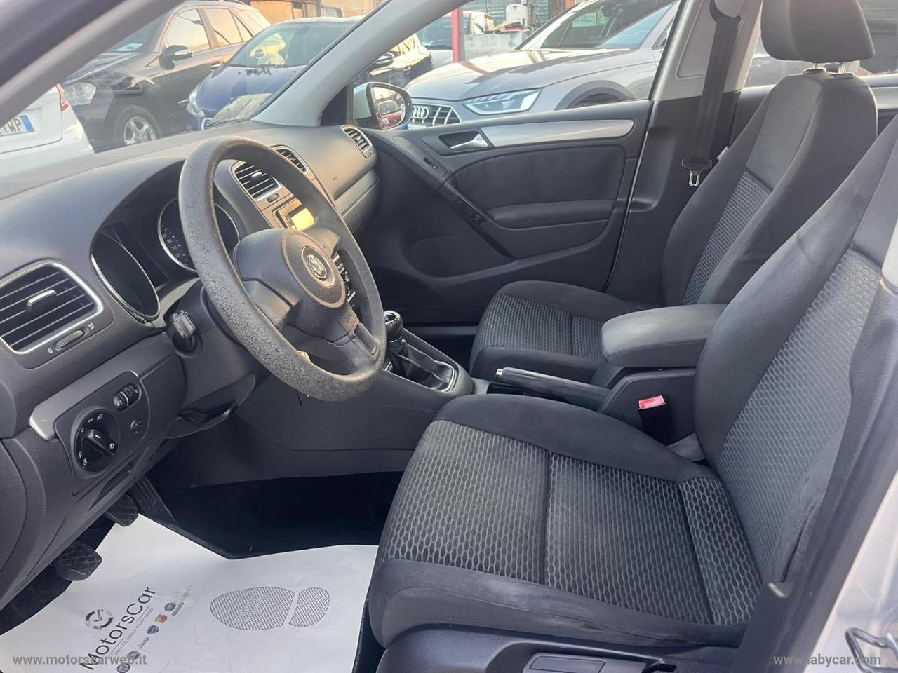 VOLKSWAGEN Golf 1.6 5p. Comfortline