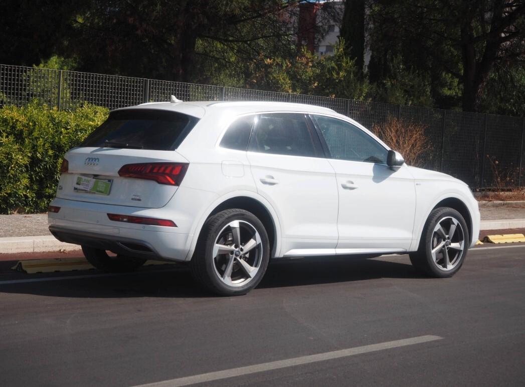 Audi Q5 2.0 TDI 190 CV quattro S Line tronic