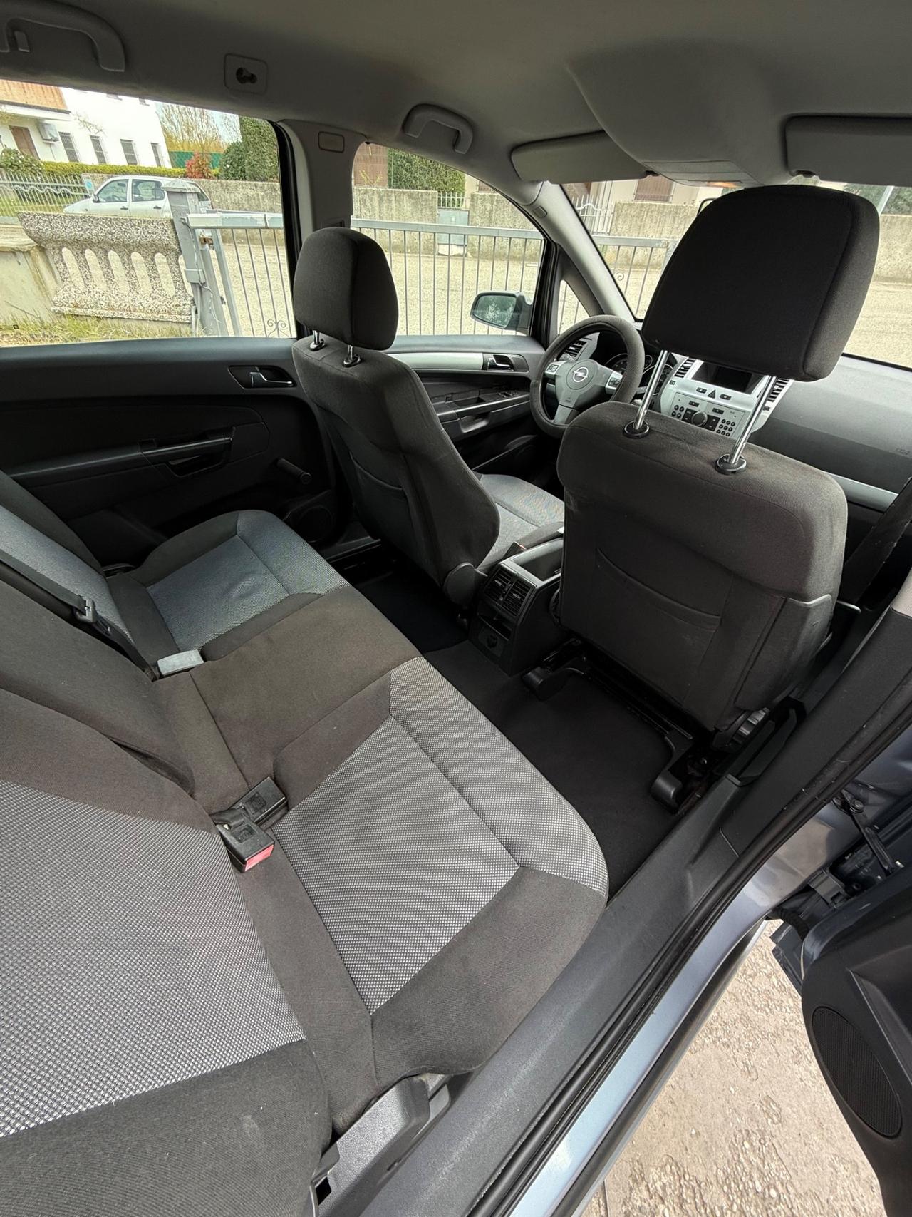 Opel Zafira 1.6 Turbo ecoMetano 2029 7 Posti