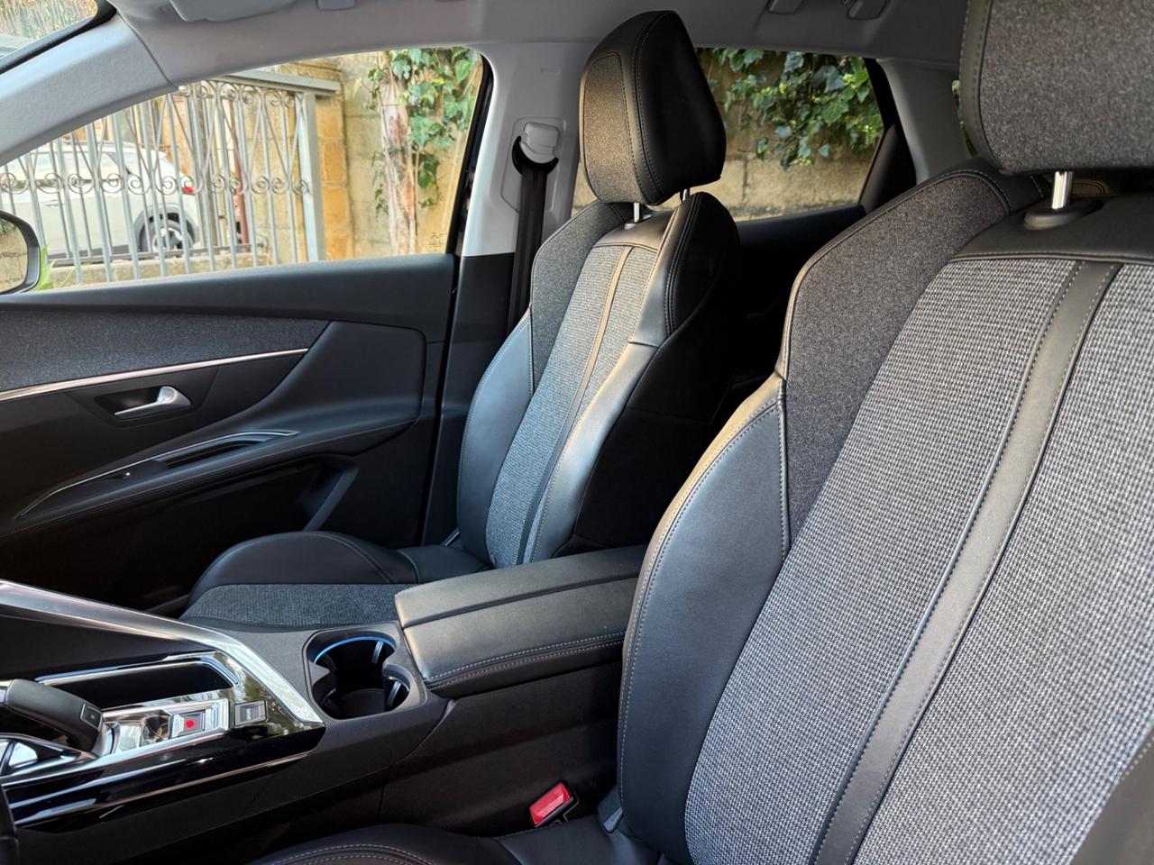 Peugeot 3008 BlueHDi 130 S&S Allure