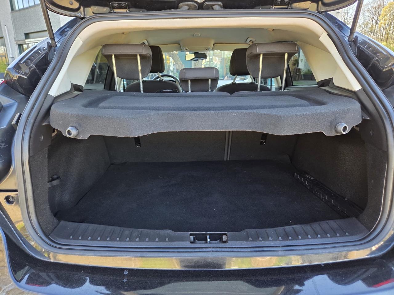 Ford Focus 1.6 120 CV GPL Titanium