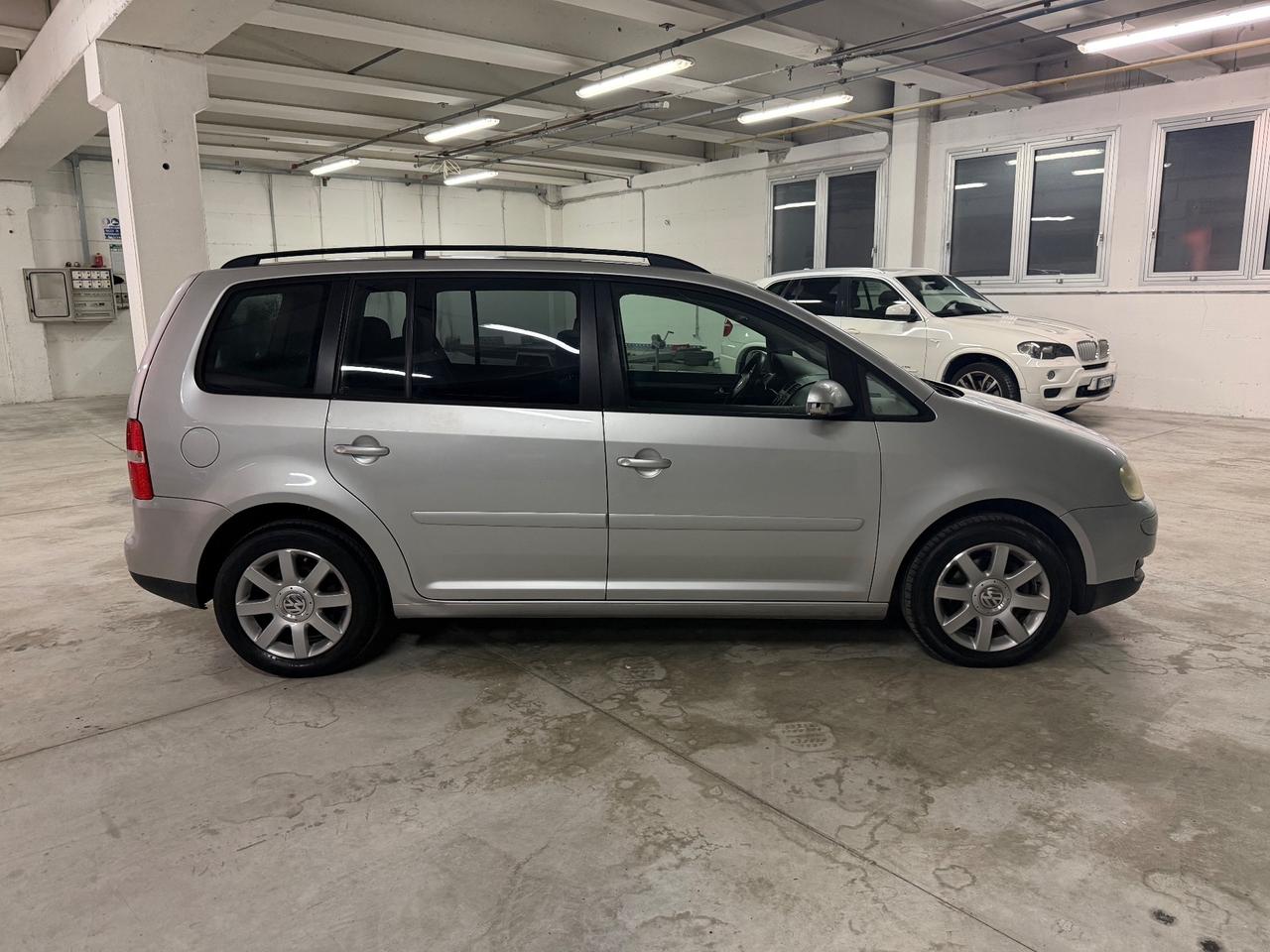 Volkswagen Touran Volskwagen