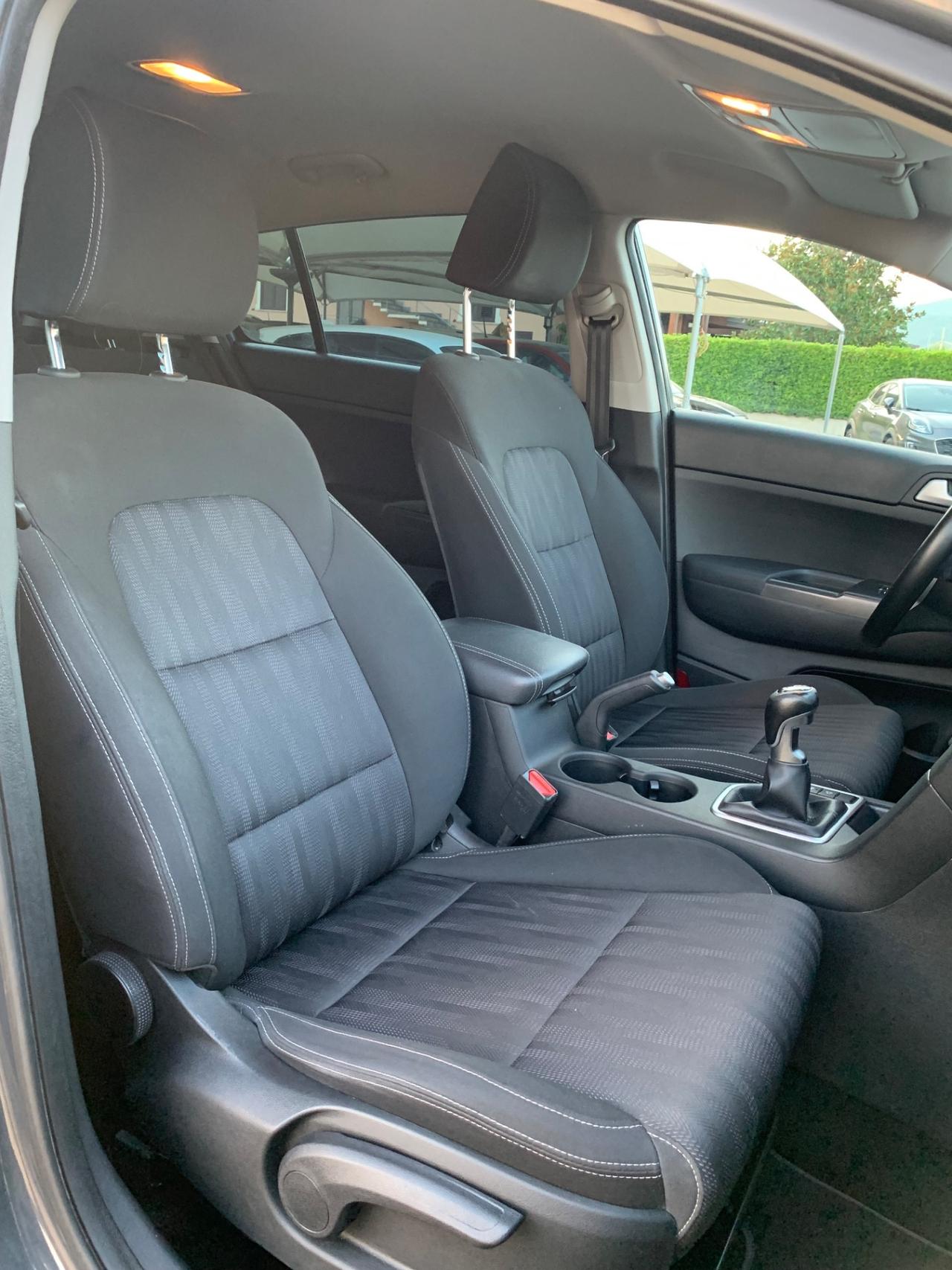 Kia Sportage 1.6 CRDI 115 CV 2WD Business Class
