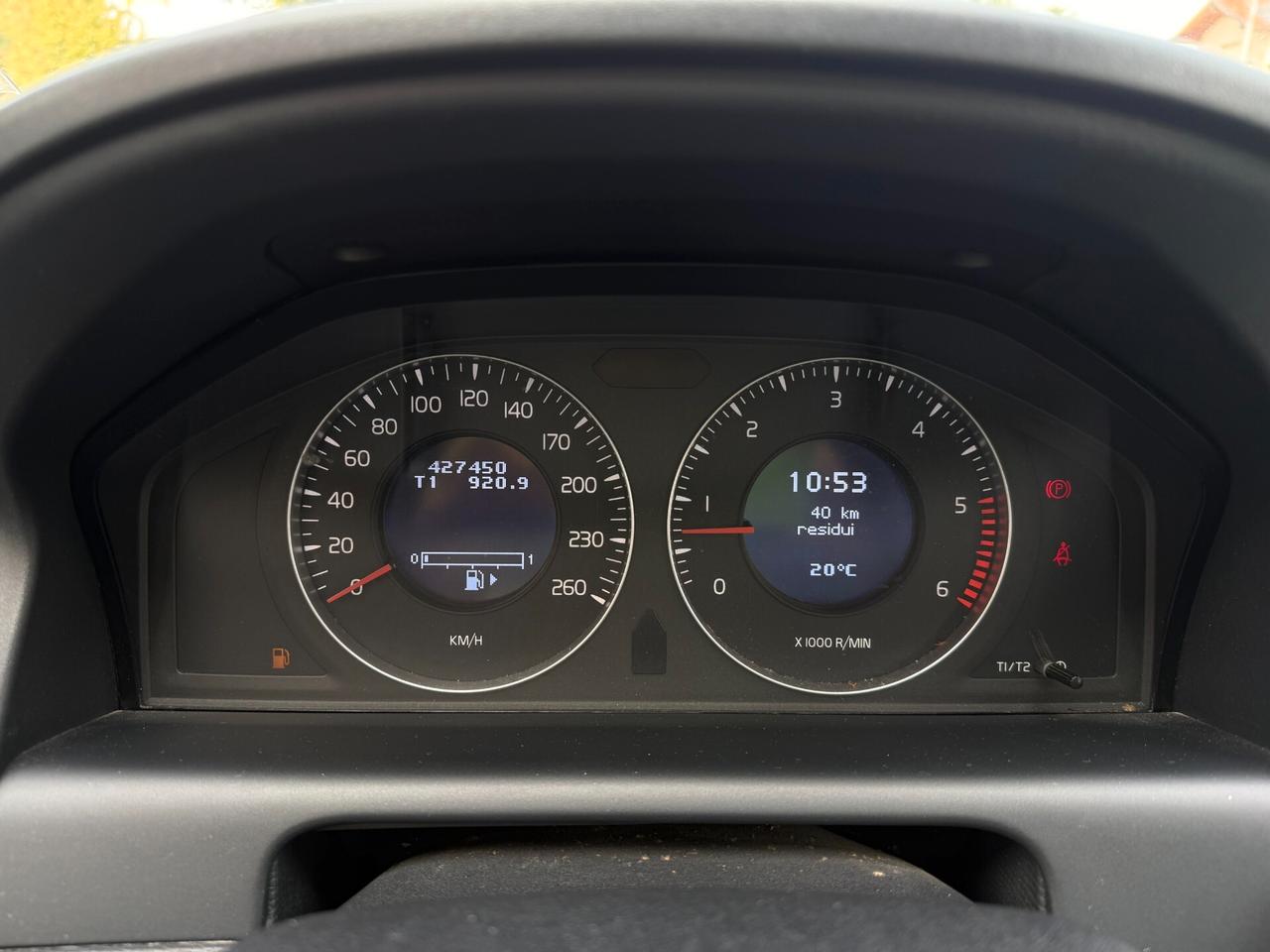Volvo XC 60 XC60 2.4 D5 Summum
