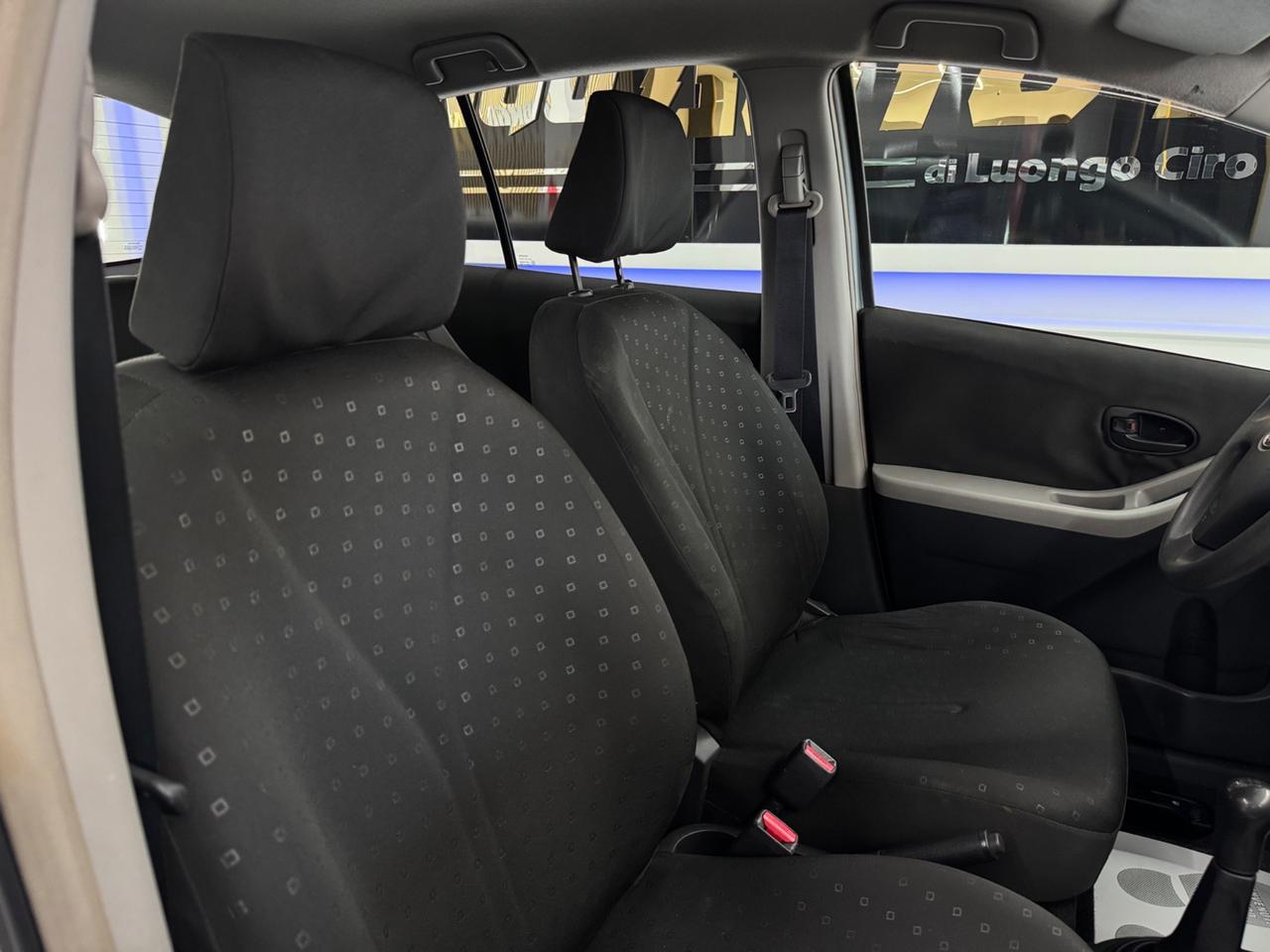 Toyota Yaris 1.3 Full Optional