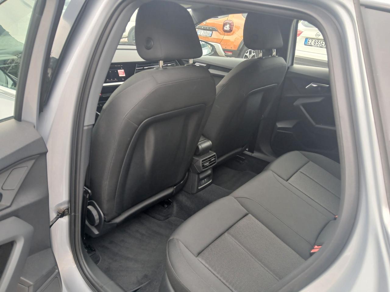 Audi A3 SPB 40 TDI quattro S tronic line edition