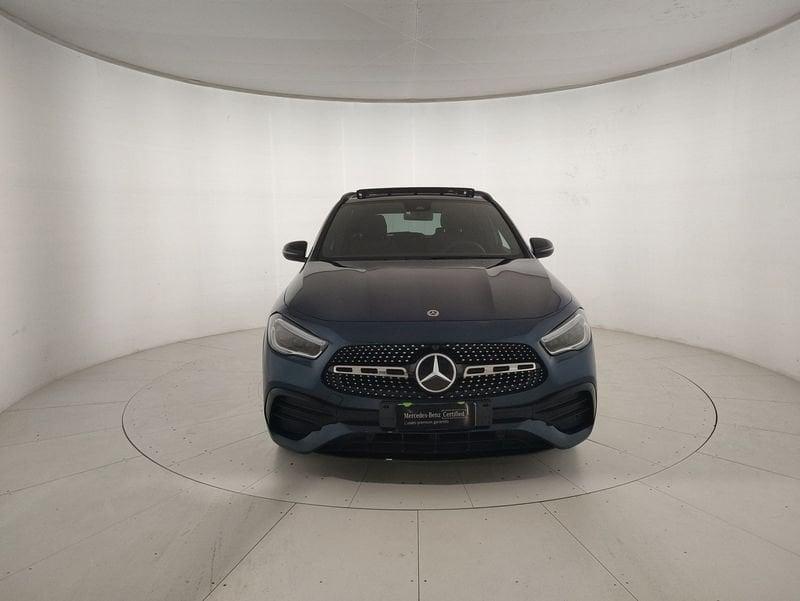 Mercedes-Benz GLA 180 d Premium auto