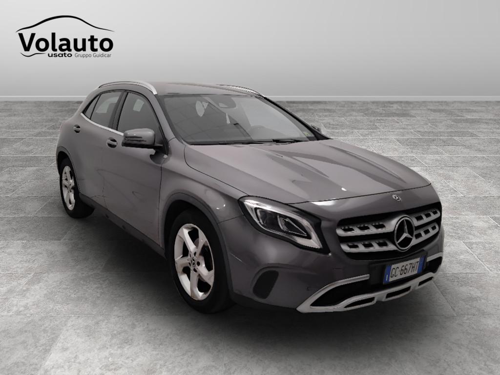 Mercedes-Benz GLA-X156 2017 - GLA 200 Sport auto